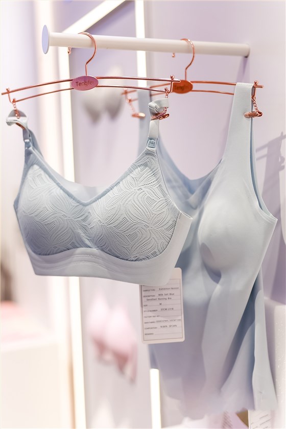 LCY_0425-opq4028707070